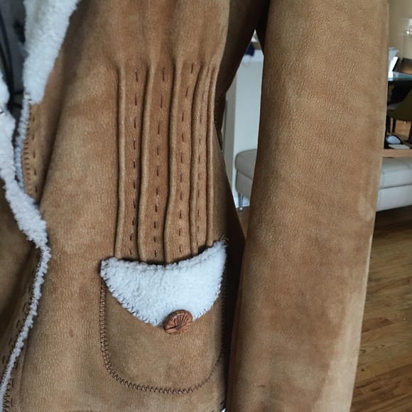 C  camel jacket - Picture 7 of 8